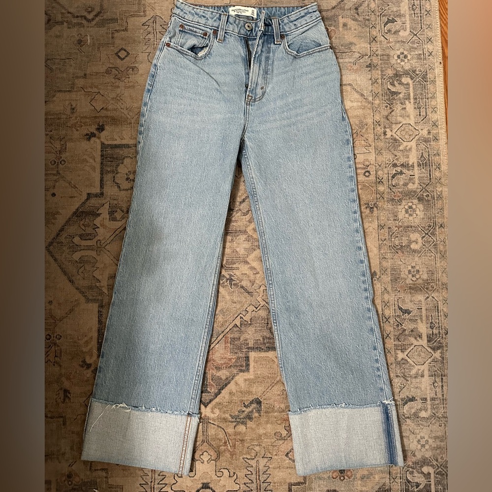 Abercrombie & Fitch Curve Love Jeans
